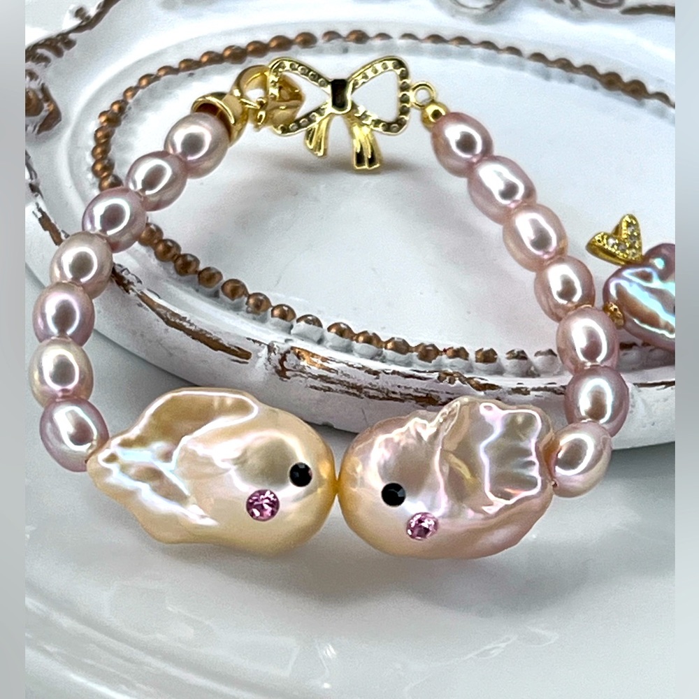 Handmade S925 SS Freshwater Premium Flameball Character 🐟 Kissing Fish Bracelet
